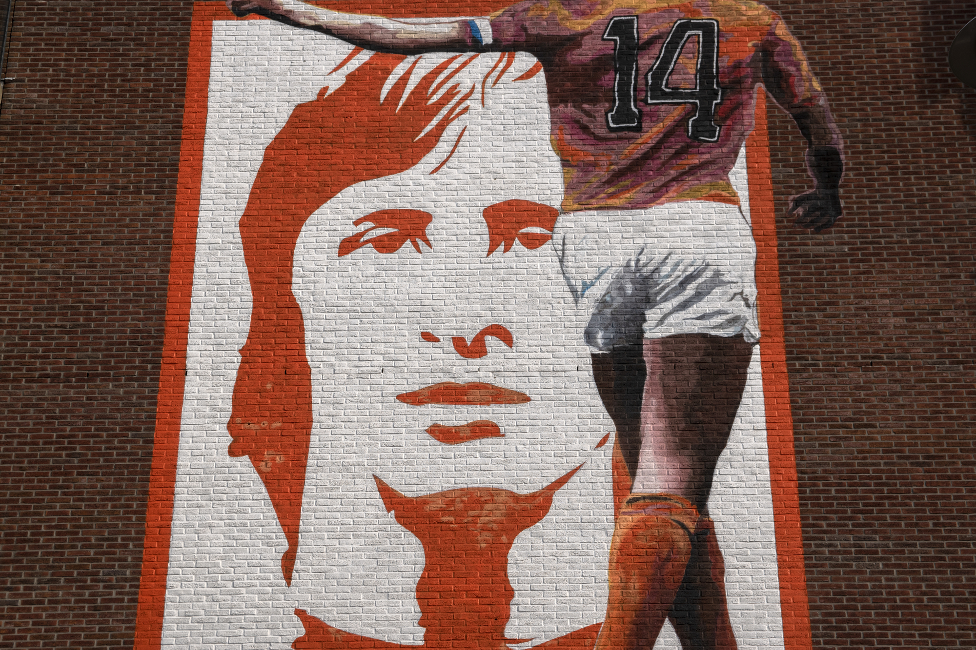 Johan Cruyff revolucionó el concepto del fútbol existente