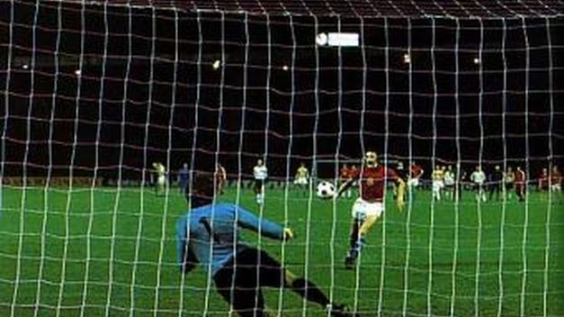 Panenka revolucionó la forma de tirar penaltis.