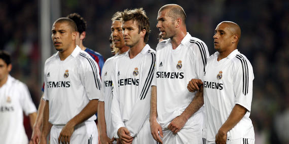 Roberto Carlos coincided with a team of legend at Real Madrid.