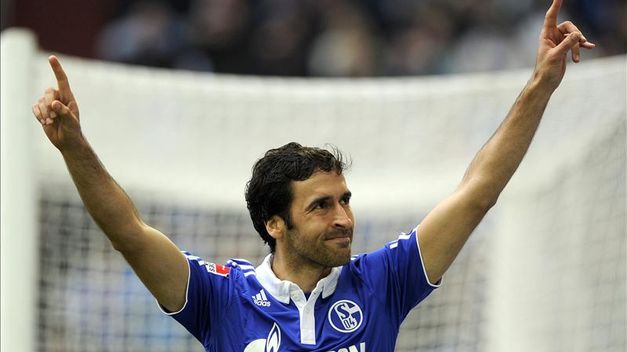 Raúl podría volver al Schalke para suplir al lesionado Afellay
