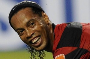 Ronaldinho el jugador mas feo del mundo parte 2, se parece a MrED