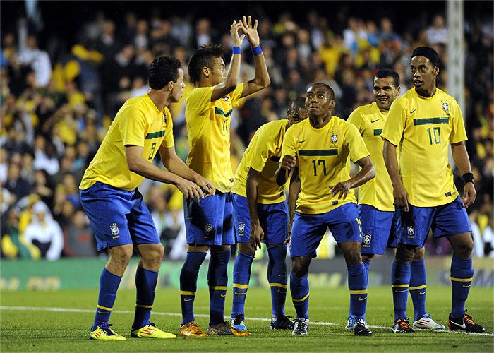 Copa Confederaciones 2013: Scolari da la  lista de convocados de  Brasil  sin Ronaldinho ni Kaká