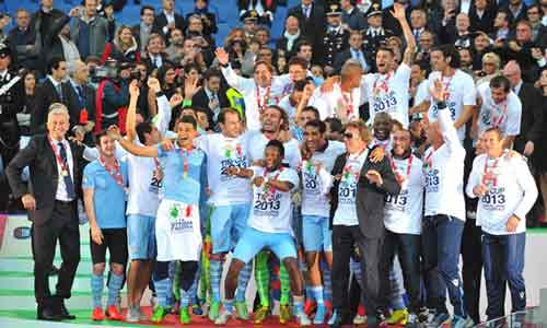 Lazio gewann den italienischen Cup und links aus der Europa League nach Rom