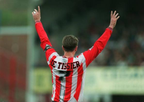 Le Tissier sobre Ali Dia: " verlo sobre el césped era como ver a Bambi corriendo sobre hielo".