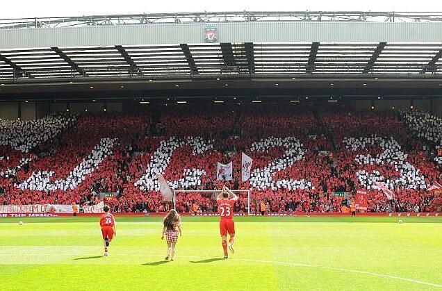 Jamie "Jimmy" Carragher, la gran leyenda de la defensa red