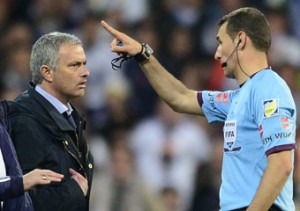 Mourinho ha sido expulsado por protestar en la final de Copa.