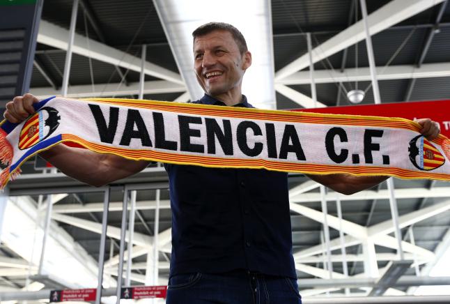 Miroslav Djukic, nuevo entrenador del Valencia para los dos próximas temporadas.