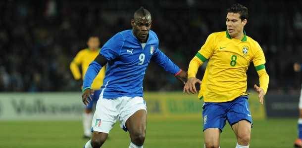 Brazil thrashed 4-2 Italy and access first to the semifinals of the Confederations Cup