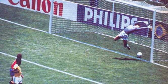 El gol fantasma de Michel en el Mundial 86 que no dieron por bueno.