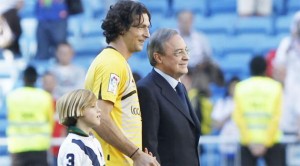Goodbyes in spanischer Ligademehrere berühmte Veteranen verlassen die Meisterschaft Ricardo, el jugador más veterano en jugar un partido de la Liga.