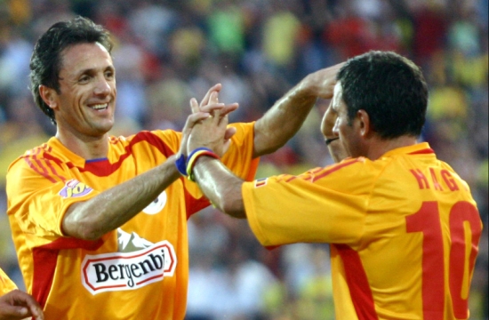 Hagi y Popescu, dos leyendas rumanas, ambos gitanos