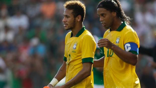 Neymar y Ronaldinho la pueden liar en el Mundial de Brasil de 2014