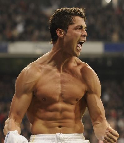 Cristiano Ronaldo es un tío muy musculado para ser futbolista