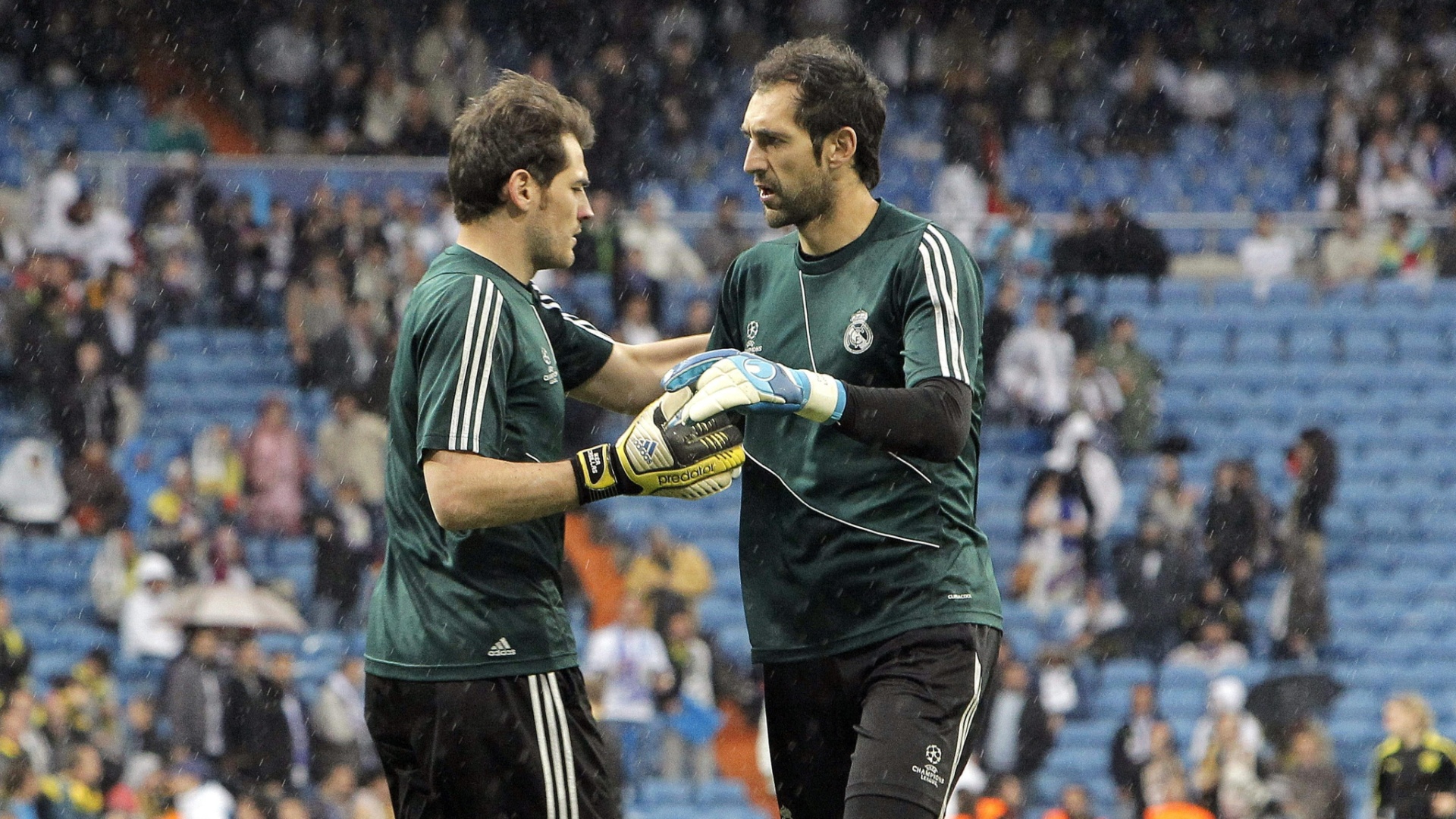 Casillas or Diego Lopez, Who should be the holder Real Madrid goalkeeper?