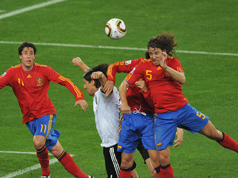 Puyol siempre estará en la historia de España por este gol a Alemania.
