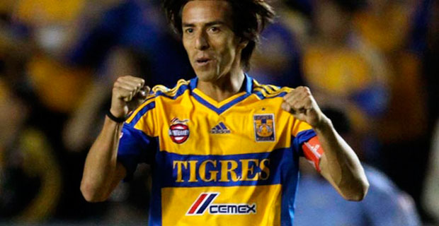 Lucas Lobos el argentino de Tigres acaba de nacionalizarse mexicano y suena para la selección.