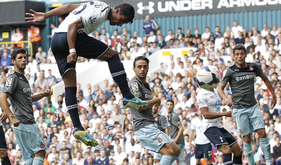 Paulinho está haciendo buen papel en el Tottenham.