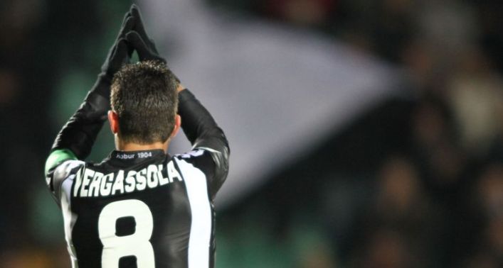 Os jogadores com os nomes mais curiososbido nas Ligas dos países de língua espanhola El apellido Vergassola no pasaría desapercibido en Ligas de países de habla hispana.