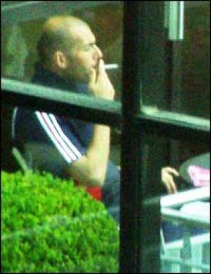 Smoke zidane Zinedine Zidane