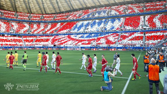 Impresionante vista de un tifo de la afición del Bayern que estará en PES 2013.