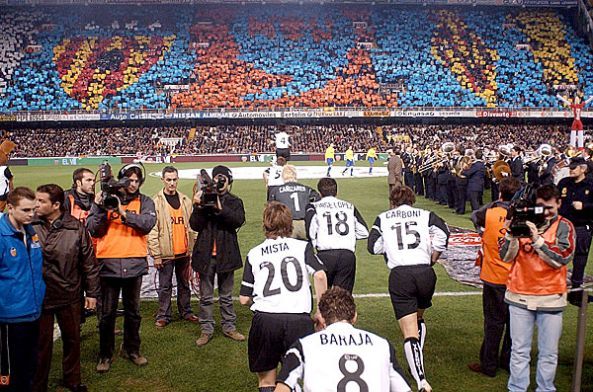 Mestalla to the flag. They were different times.