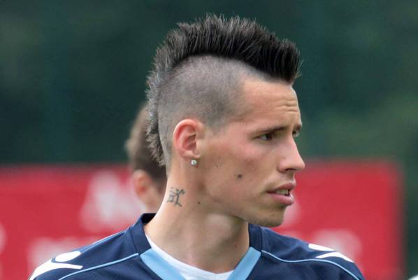 Las crestas de Hamsik son inconfundibles.