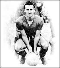 Luis "Pirata" Fuentes, es posiblemente el mejor jugador de la historia de México. 