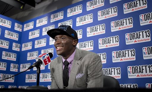 Os melhores rookies da NBA 2013/14 2 Los Magic tienen muchas esperanzas puestas en Oladipo.