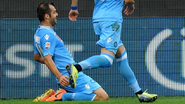 Pandev hizo doblete en Génova. 