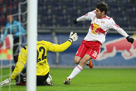 Jonathan Soriano golea en Austria.