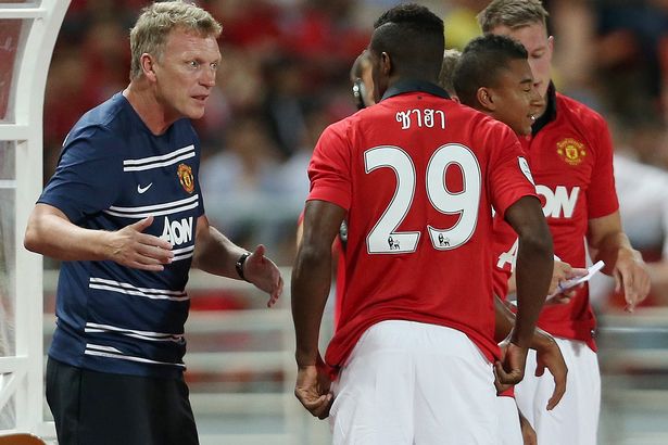 David Moyes y Zaha antes de que saltara la polémica.