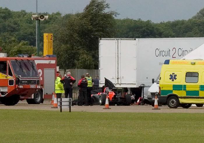 El accidente fue terrible. María de Villota perdió un ojo. Hoy nos ha dejado para siempre.