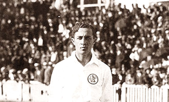 Arthur Friedenreich, the man who scored more goals than Pele