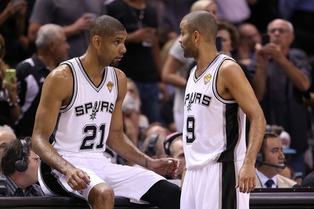 Tim Duncan y Tony Parker, a decade leading the Spurs. 