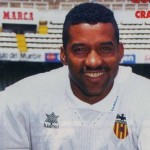 Viola jugó en el Valencia 1995-96