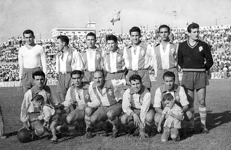 ¿Qué fue de aquellos equipos históricos de la Primera División? (II) 3 El Alcoyano estuvo en los años 50 en la máxima categoría.