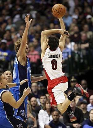 Calderón y "Robin Hood" Nowitzki jugarán por primera vez juntos en la NBA.