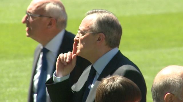 Jugadores que mandan callar a sus aficionados, silencios que matan 2 Florentino se tomó muy en serio eso de ser un ente superior.