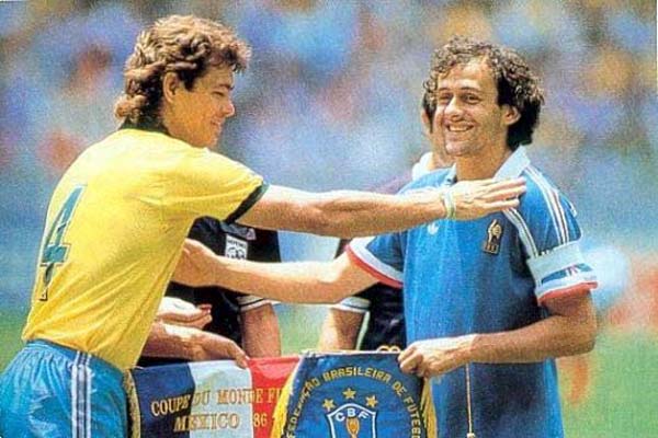 Frankreich und Brasilien spielten leidenschaftliche Viertelfinale in 1986.