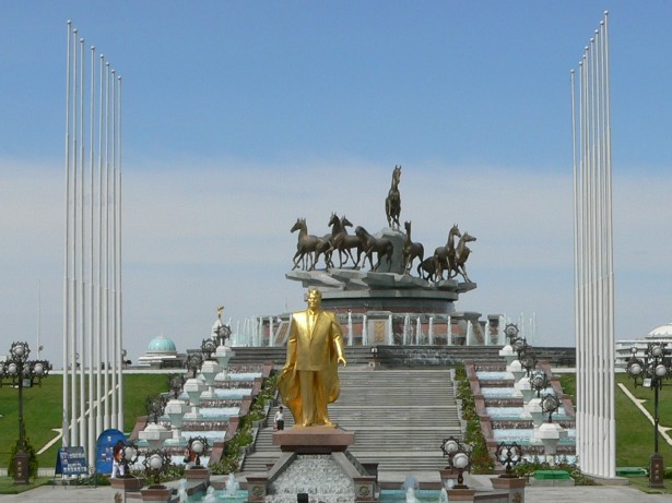 Turkmenistan-Ashgabat-1-2
