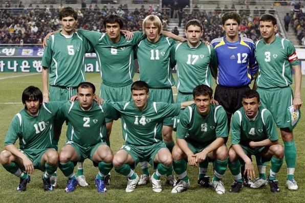 The national football team has never won a game in the final stages of a championship.