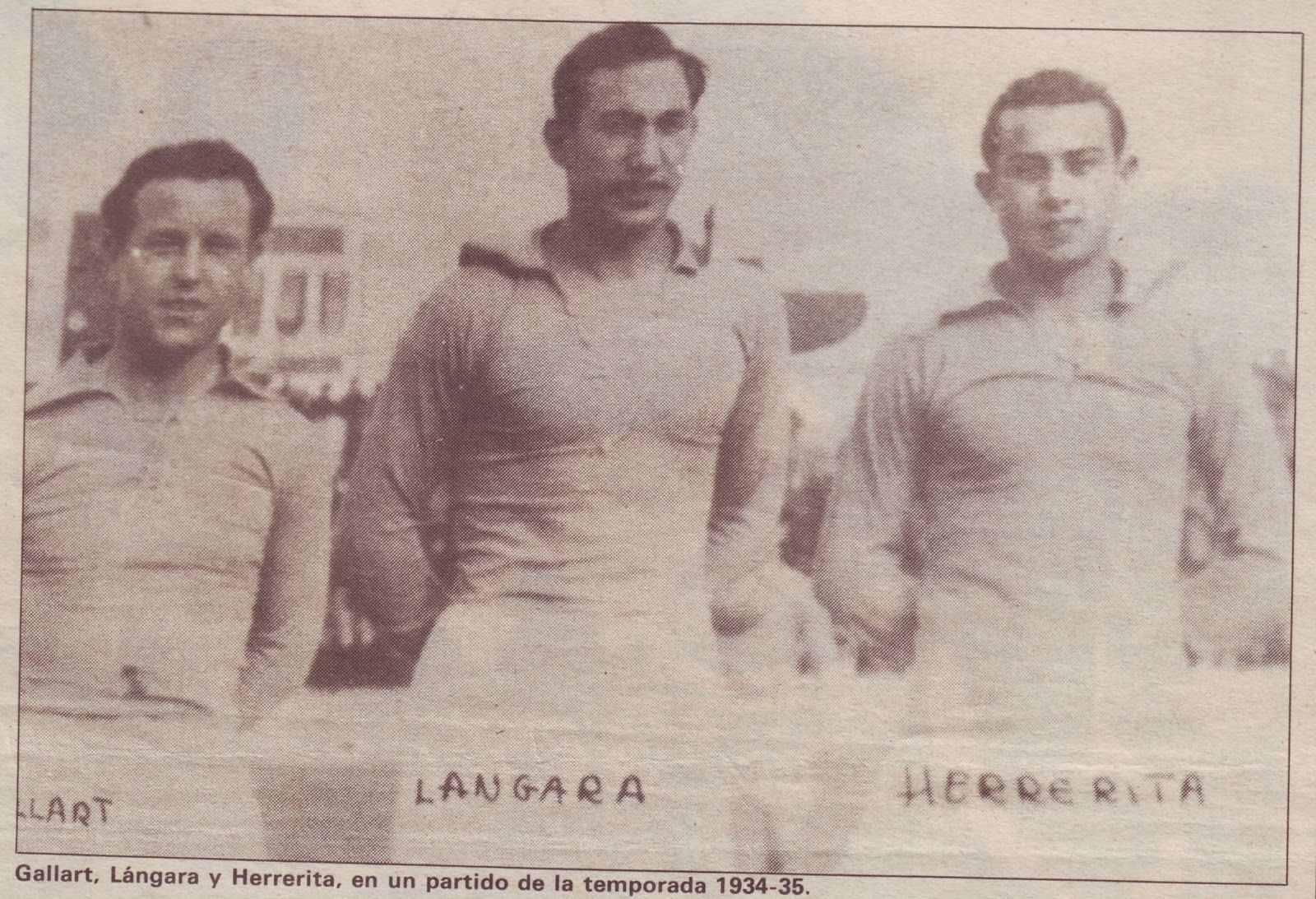 Fútbol retro: las eléctricas del Real Oviedo 1 Herrerita, langara, y gallart-1