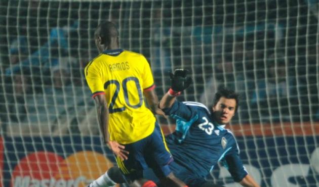 Son muchos los que comparan a Adrián Ramos con Asprilla por su velocidad y potencia.