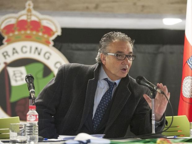 Lavín antepuso su egoísmo al sentido común.