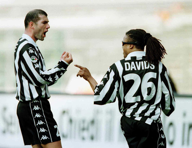 Zidane y Davids compartieron buenos momentos en la Juve.