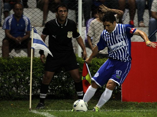 Salvador Cabañas 12 de octubre 
