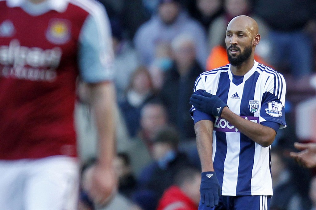 Este gesto le costó a Anelka el despido del WBA.