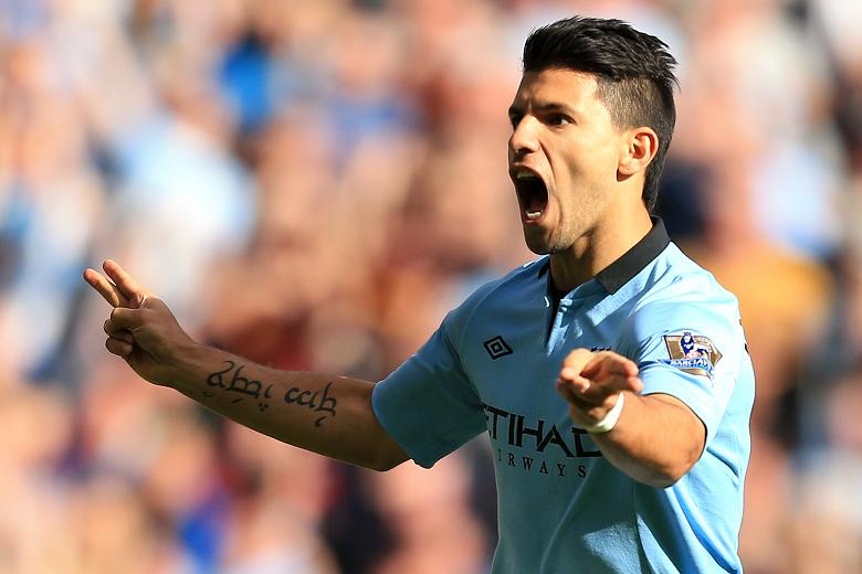 Agüero competes in England.