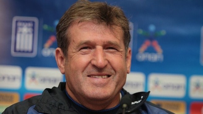 Bosnie, L'histoire les attend 3 Susic es el seleccionador de Bosnia.