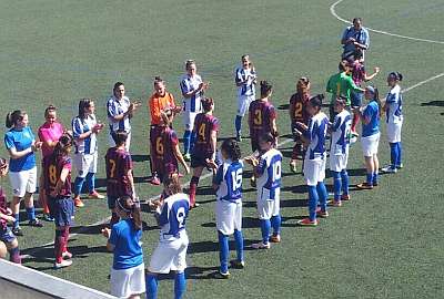El Sporting de Huelva le hizo el pasillo al Barcelona para luego acabar con su imbatibilidad.